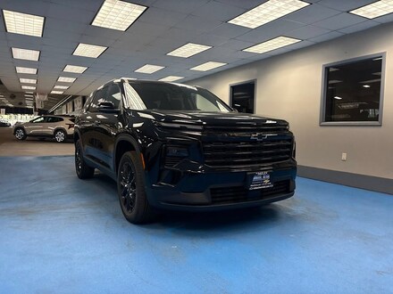 2026 Chevrolet Traverse LT SUV