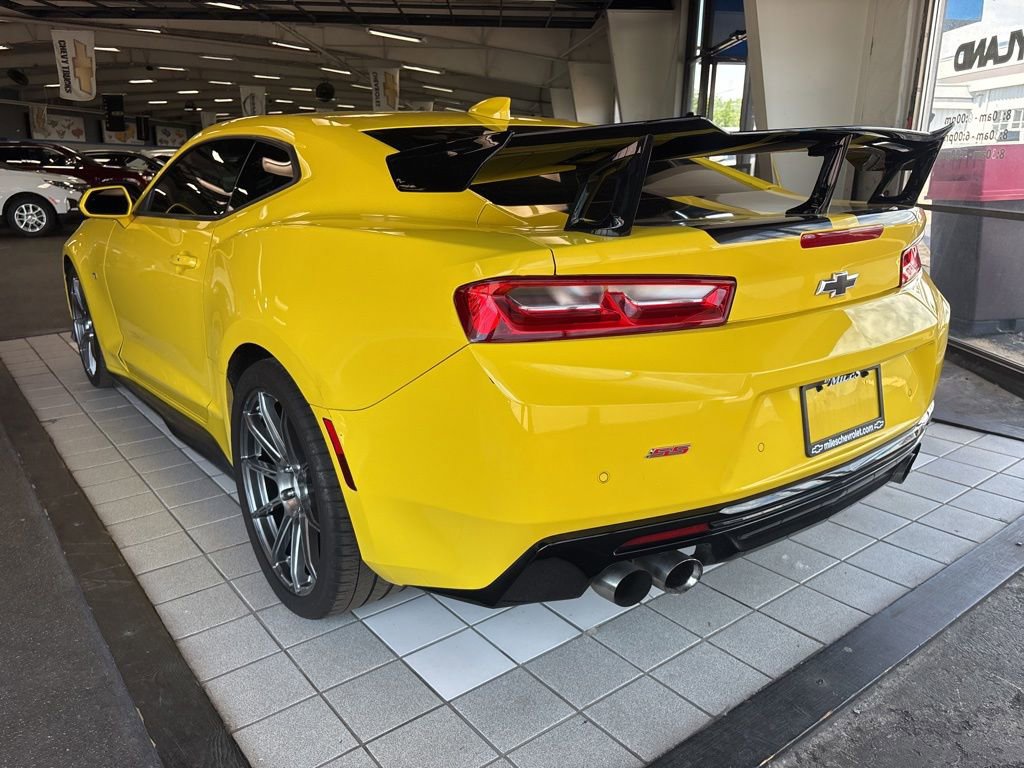 2017 Chevrolet Camaro 2SS - Photo 8