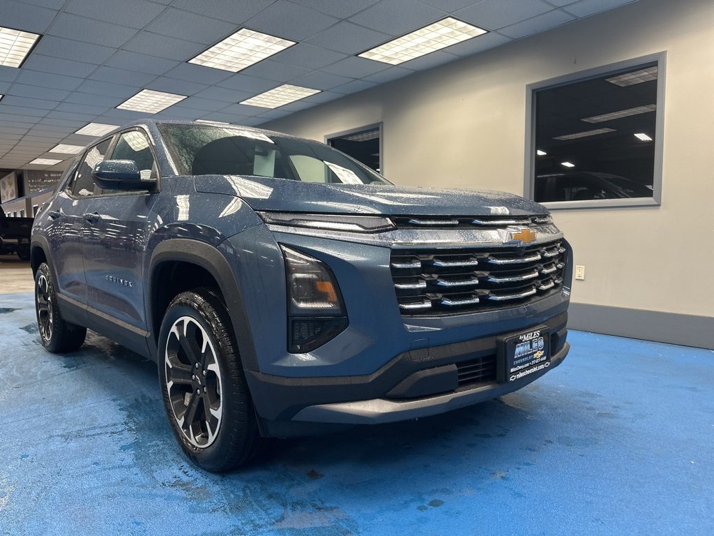 2026 Chevrolet Equinox LT's photo