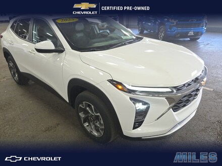 2025 Chevrolet Trax LT SUV