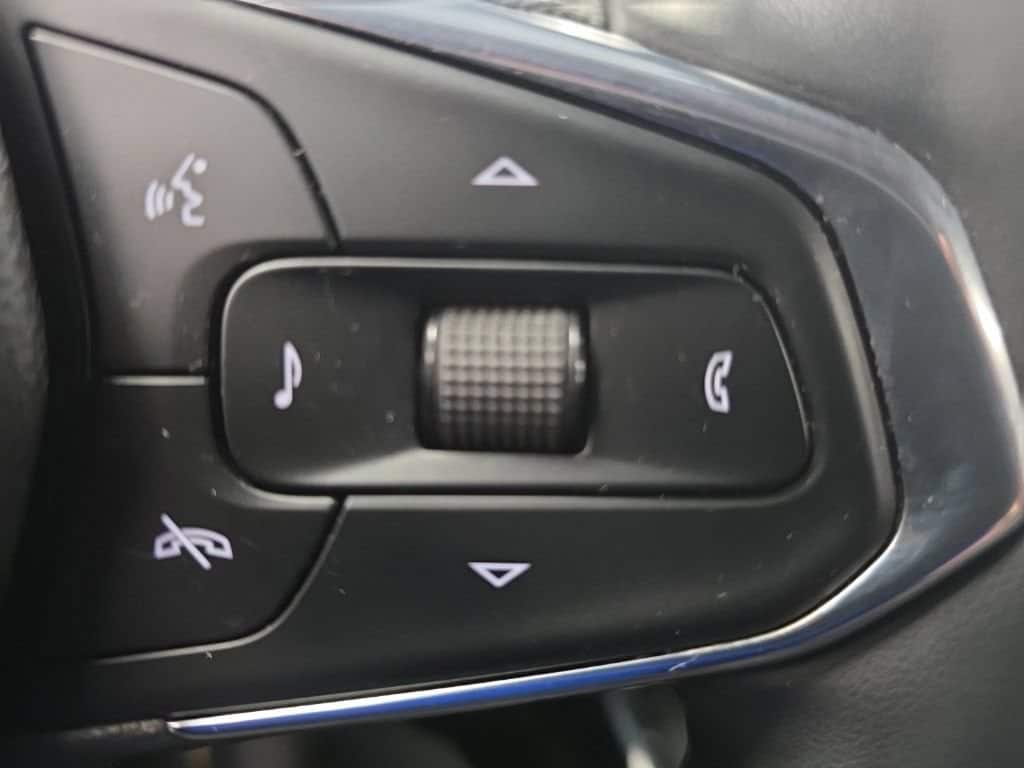 2025 Chevrolet Trax Activ - Photo 34