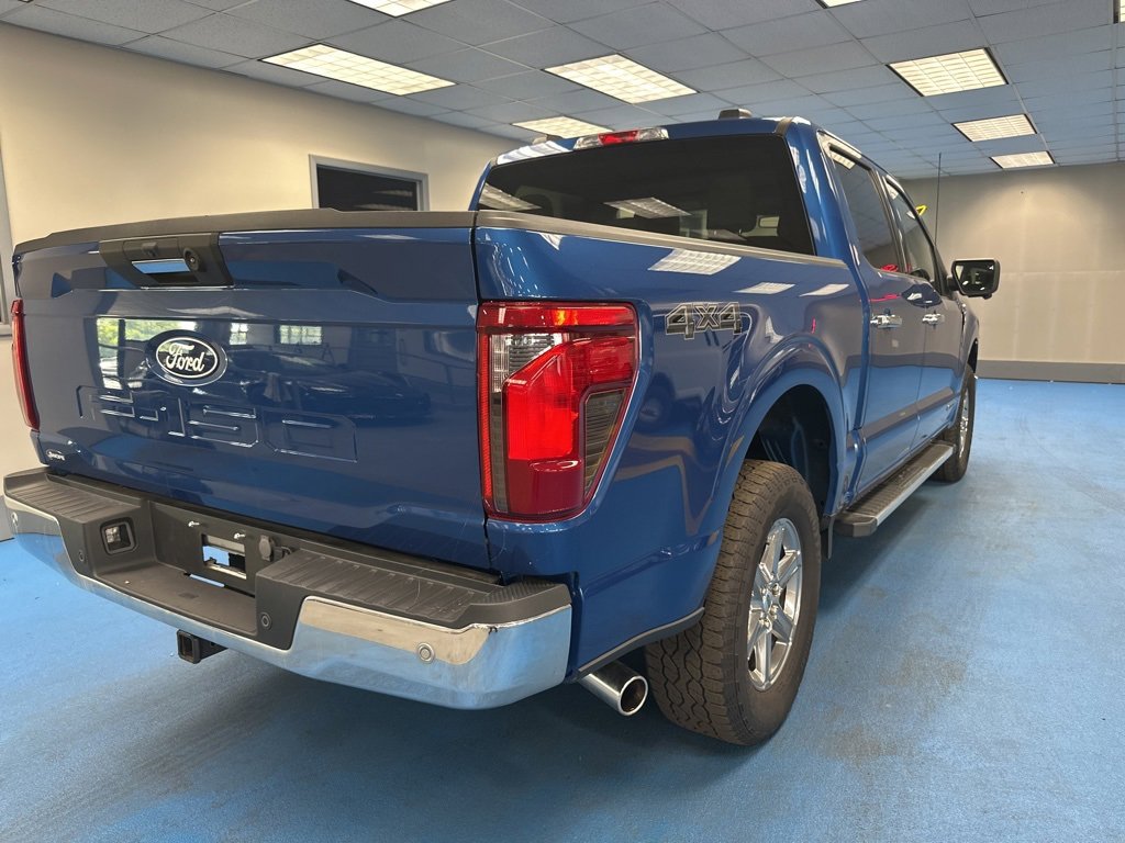2024 Ford F-150 XLT photo 2