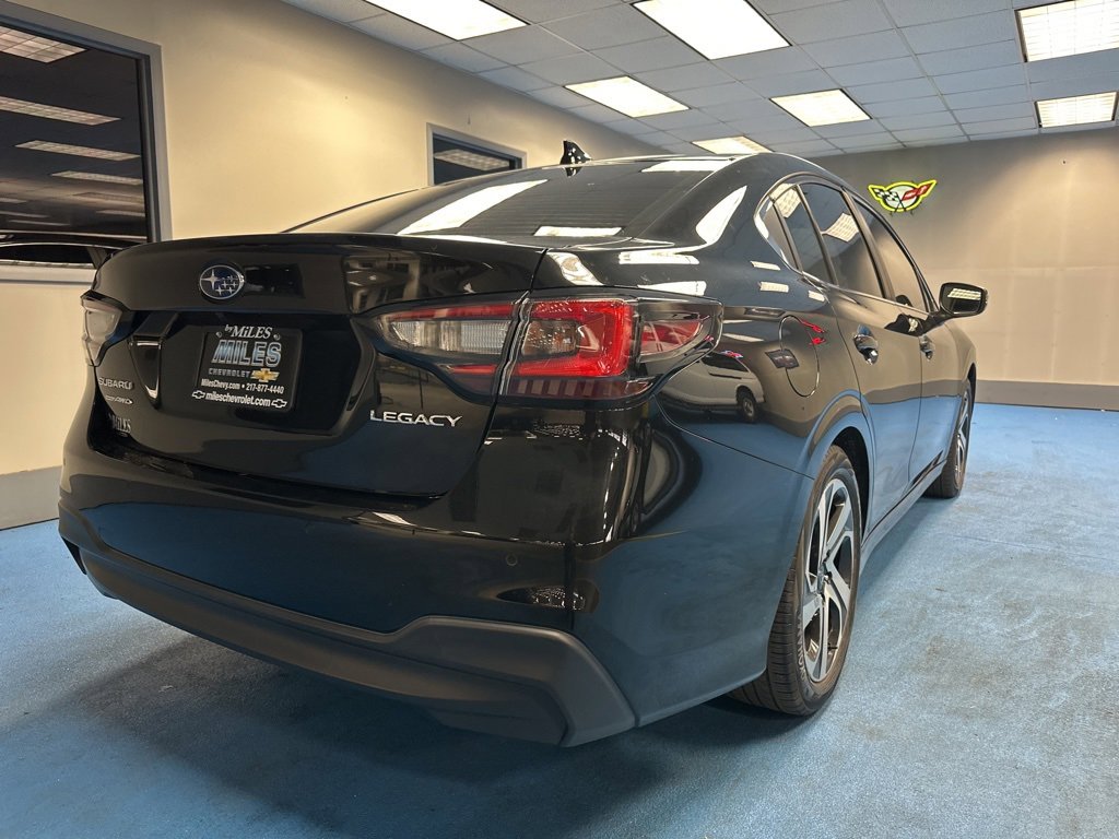 2022 Subaru Legacy Limited photo 2