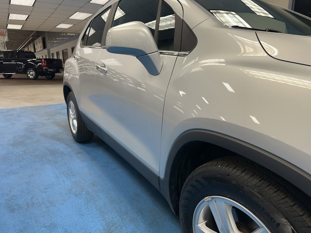 Used 2020 Chevrolet Trax LT SUV