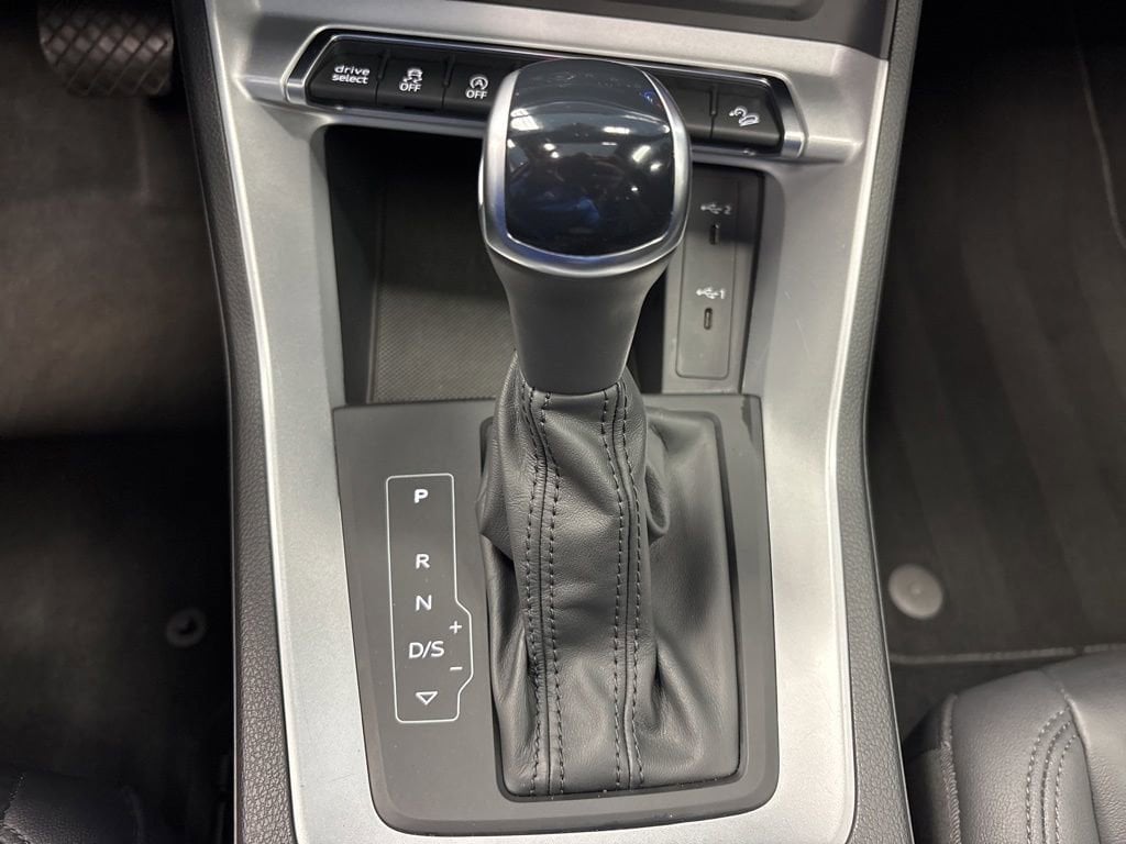 2025 Audi Q3 S Line Premium - Photo 39