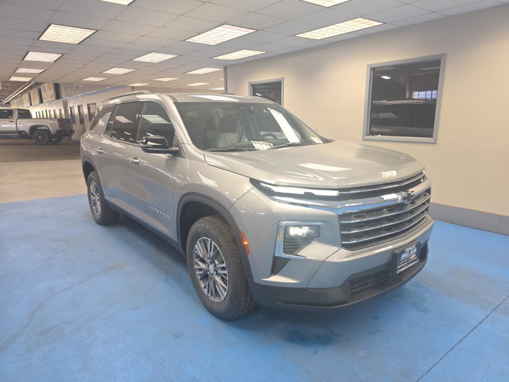 New 2027 Chevrolet Traverse LT SUV