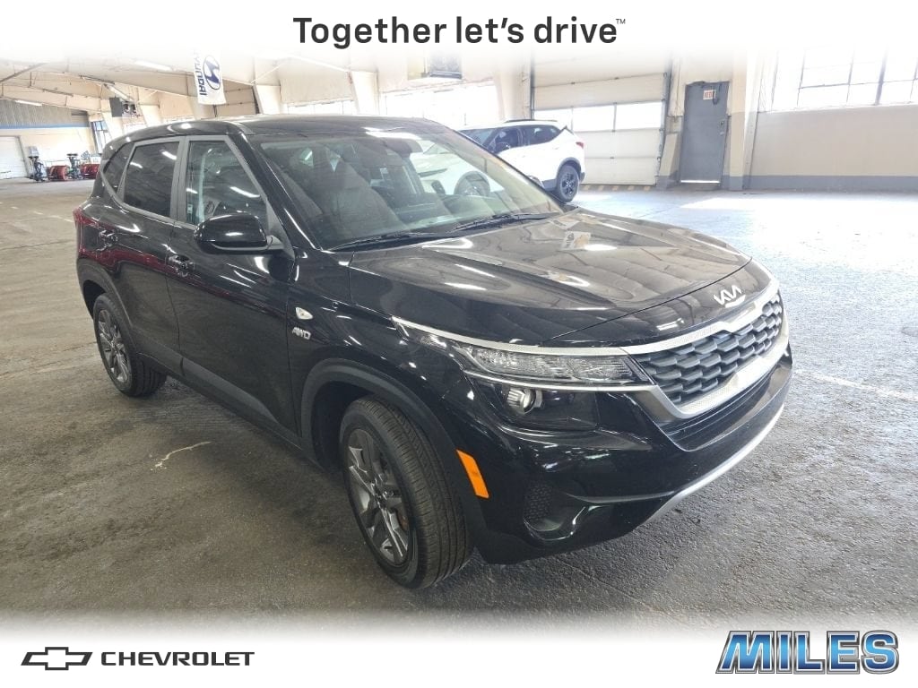 Used 2022 Kia Seltos LX SUV
