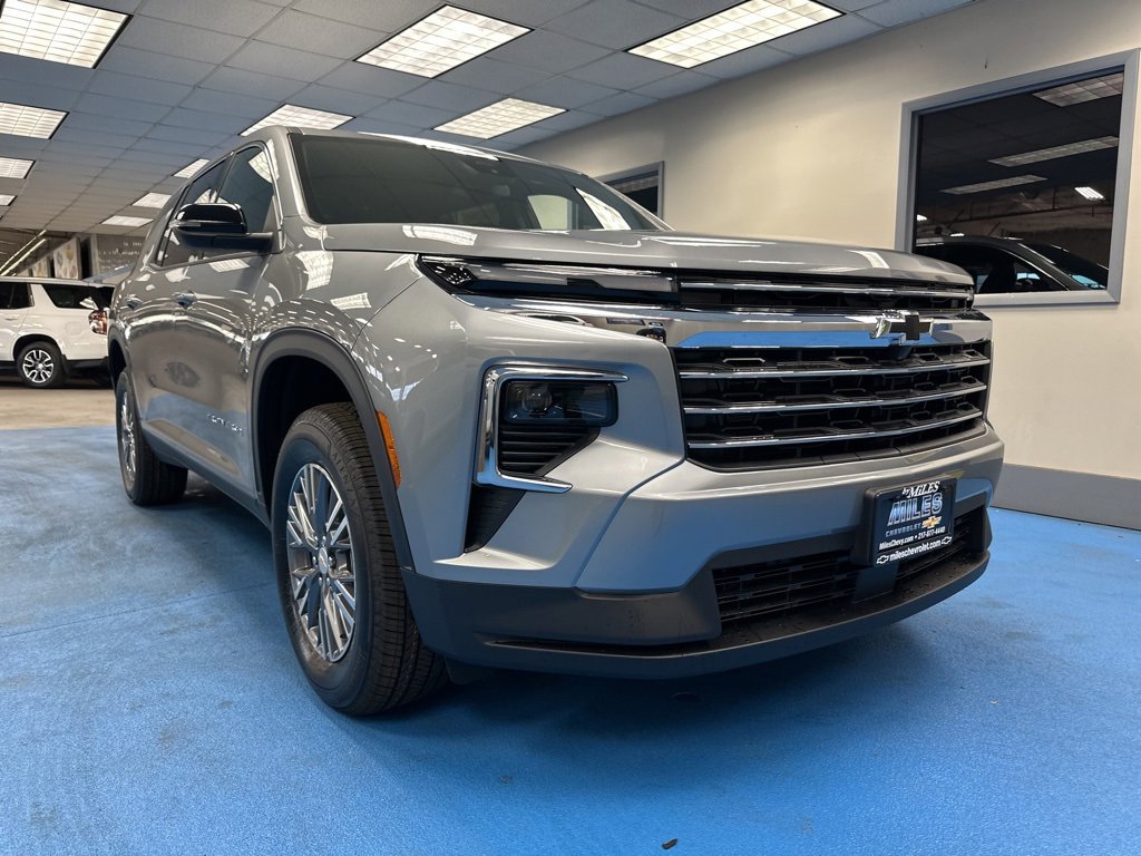 2026 Chevrolet Traverse LT's photo