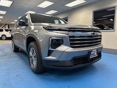 2026 Chevrolet Traverse LT SUV