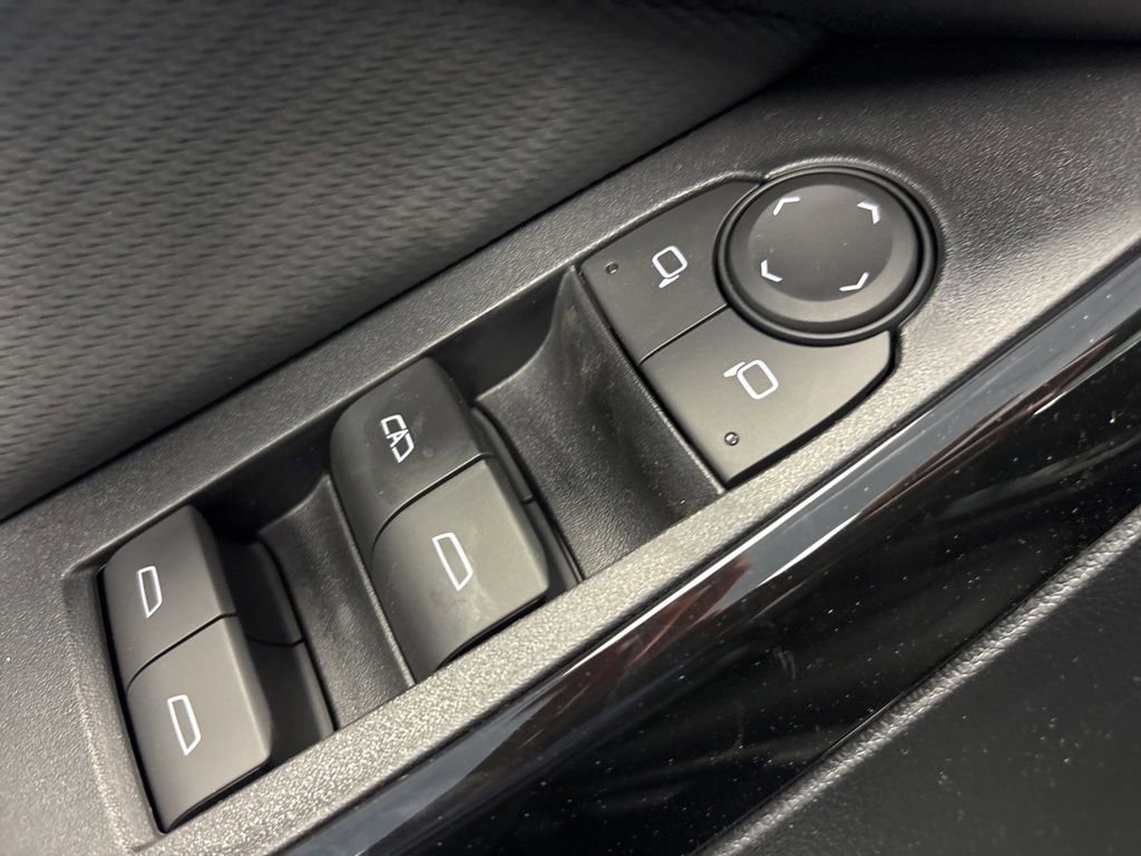 2026 Chevrolet Equinox LT - Photo 23