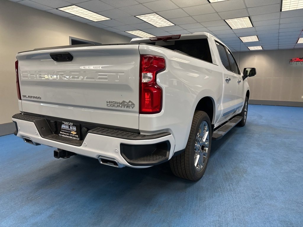 New 2026 Chevrolet Silverado 1500 High Country Truck Crew Cab