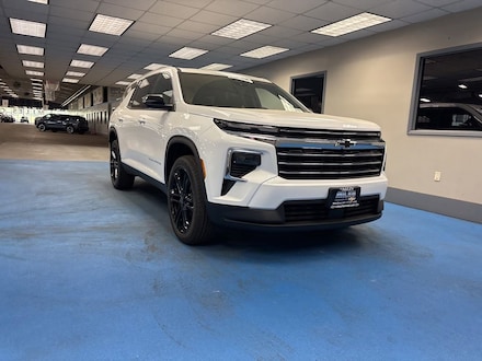 2026 Chevrolet Traverse LT SUV