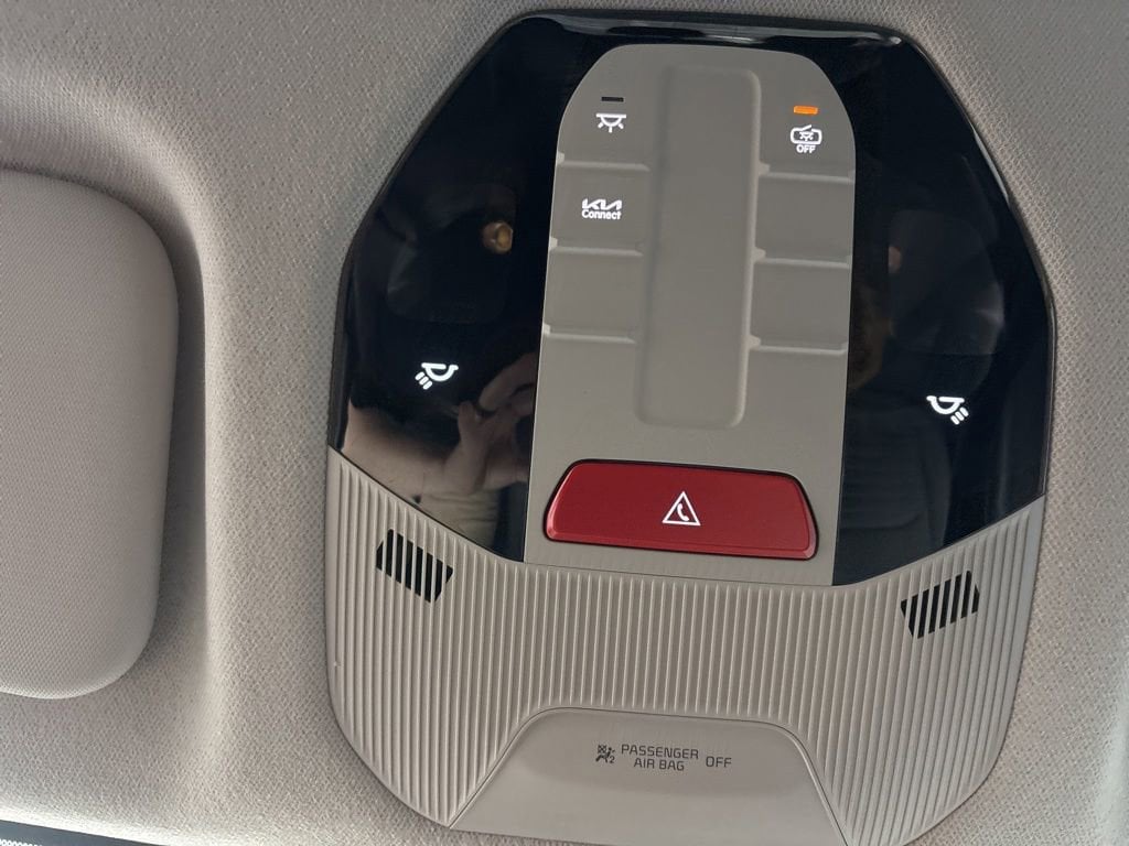 2025 Kia K4 EX - Photo 26