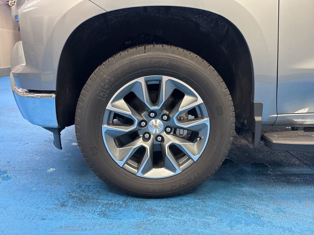 2026 Chevrolet Silverado 1500 LT - Photo 14