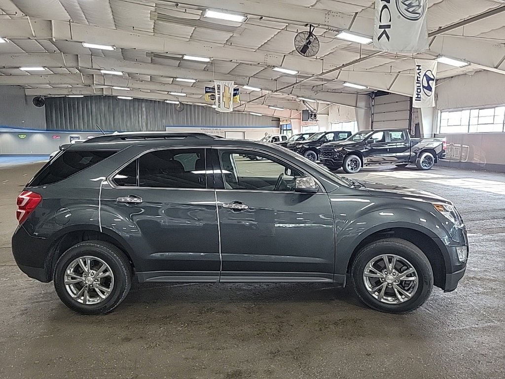 Used 2017 Chevrolet Equinox LT with VIN 2GNALCEKXH1537974 for sale in Decatur, IL