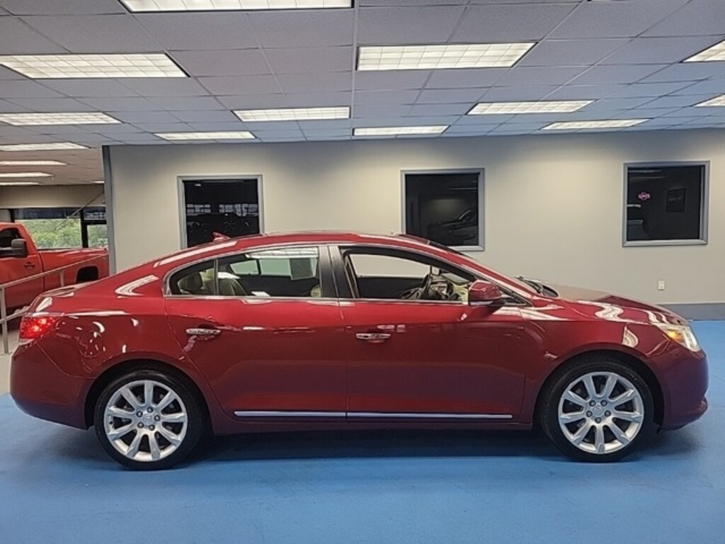 Used 2011 Buick Lacrosse For Sale at Miles Chevrolet VIN
