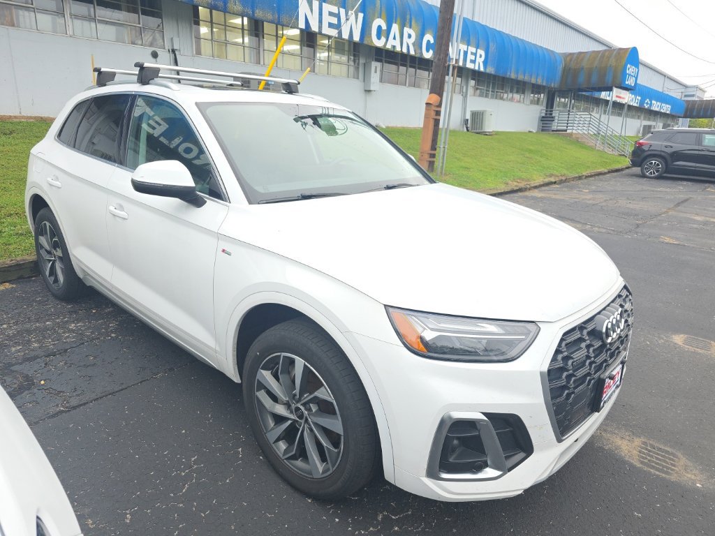 White 2024 Audi Q5 SUV / Crossover All-Wheel Drive Automatic
