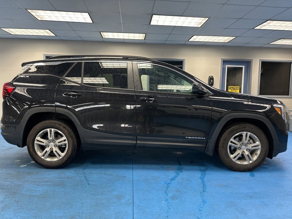 Certified 2022 GMC Terrain SLE SUV