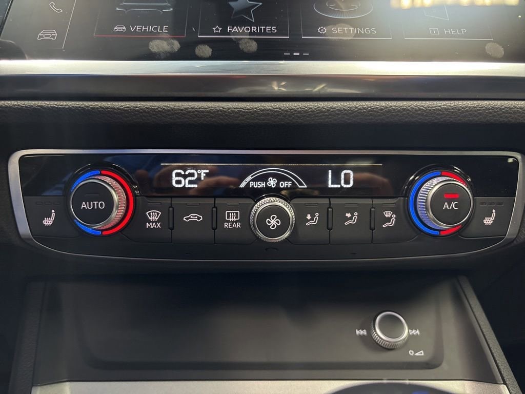2025 Audi Q3 S Line Premium - Photo 31