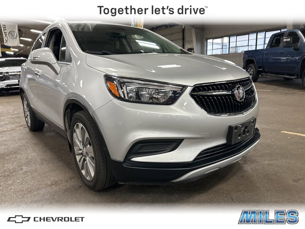 2017 Buick Encore Preferred's photo