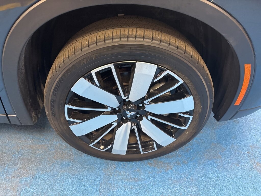 Used 2025 Mitsubishi Outlander SEL SUV