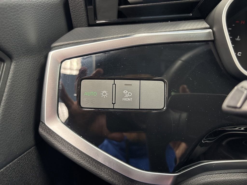 2025 Audi Q3 S Line Premium - Photo 27