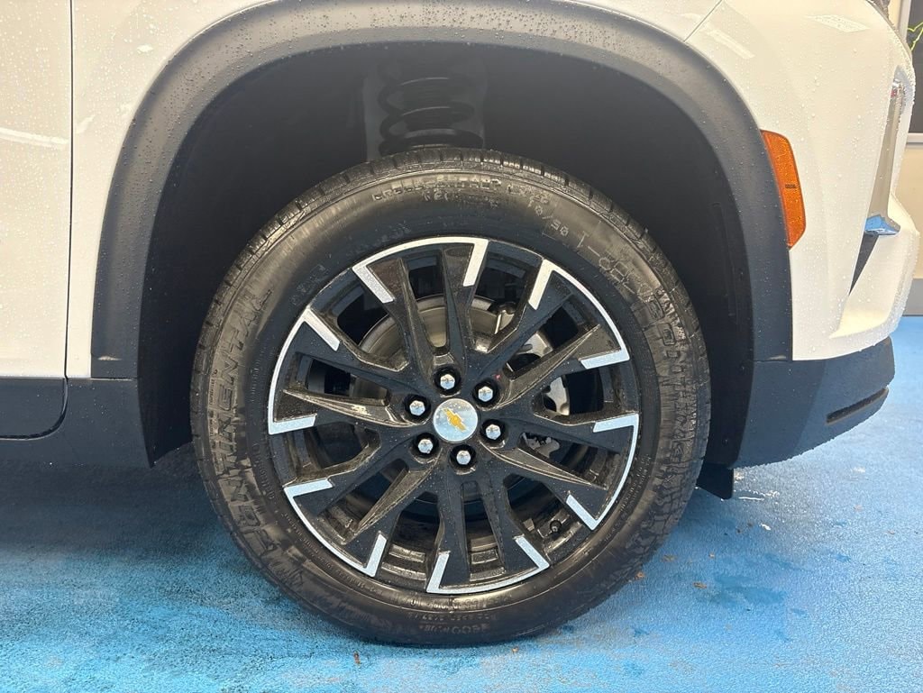 New 2026 Chevrolet Traverse LT SUV