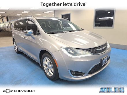 2020 Chrysler Pacifica Limited Minivan