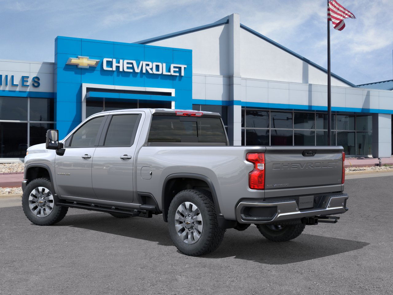 2025 Chevrolet Silverado 2500HD LT photo 3