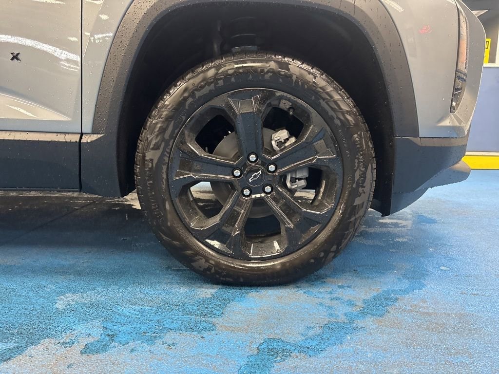 2026 Chevrolet Equinox LT - Photo 3