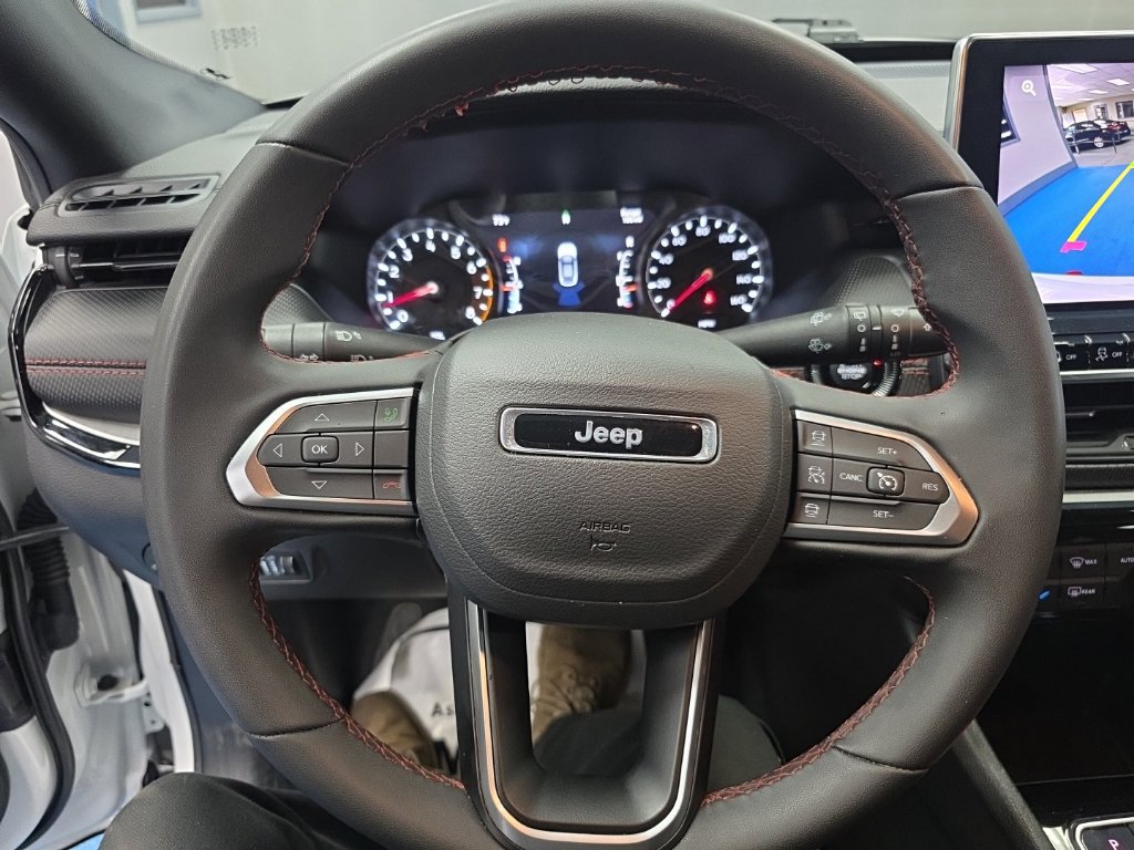 2025 Jeep Compass Trailhawk - Photo 24