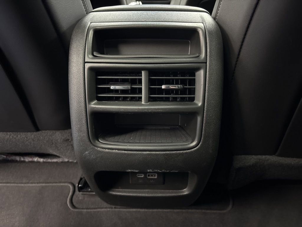 2025 Cadillac XT5 Premium Luxury - Photo 23