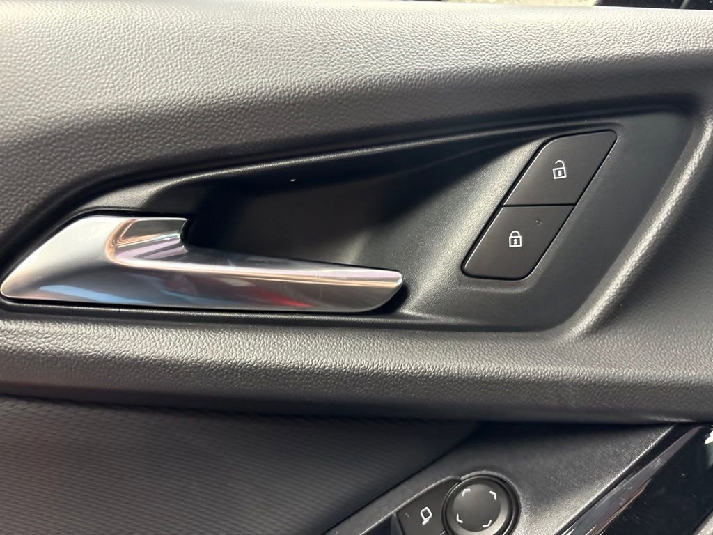 2026 Chevrolet Equinox LT - Photo 23