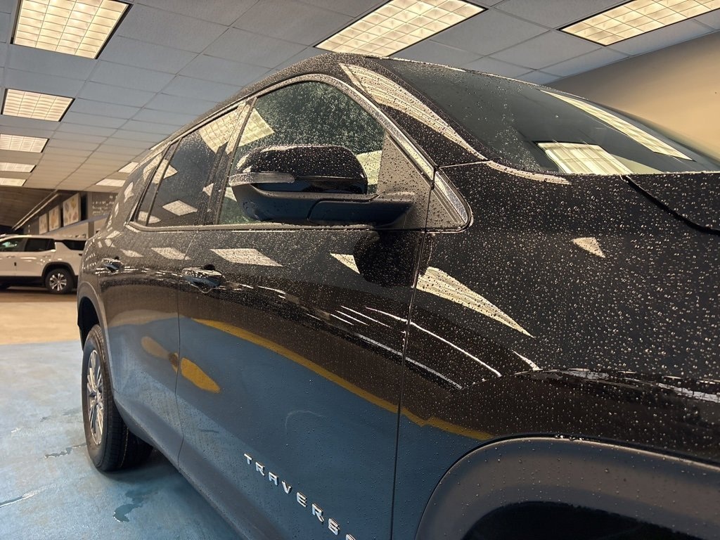 New 2026 Chevrolet Traverse LT SUV