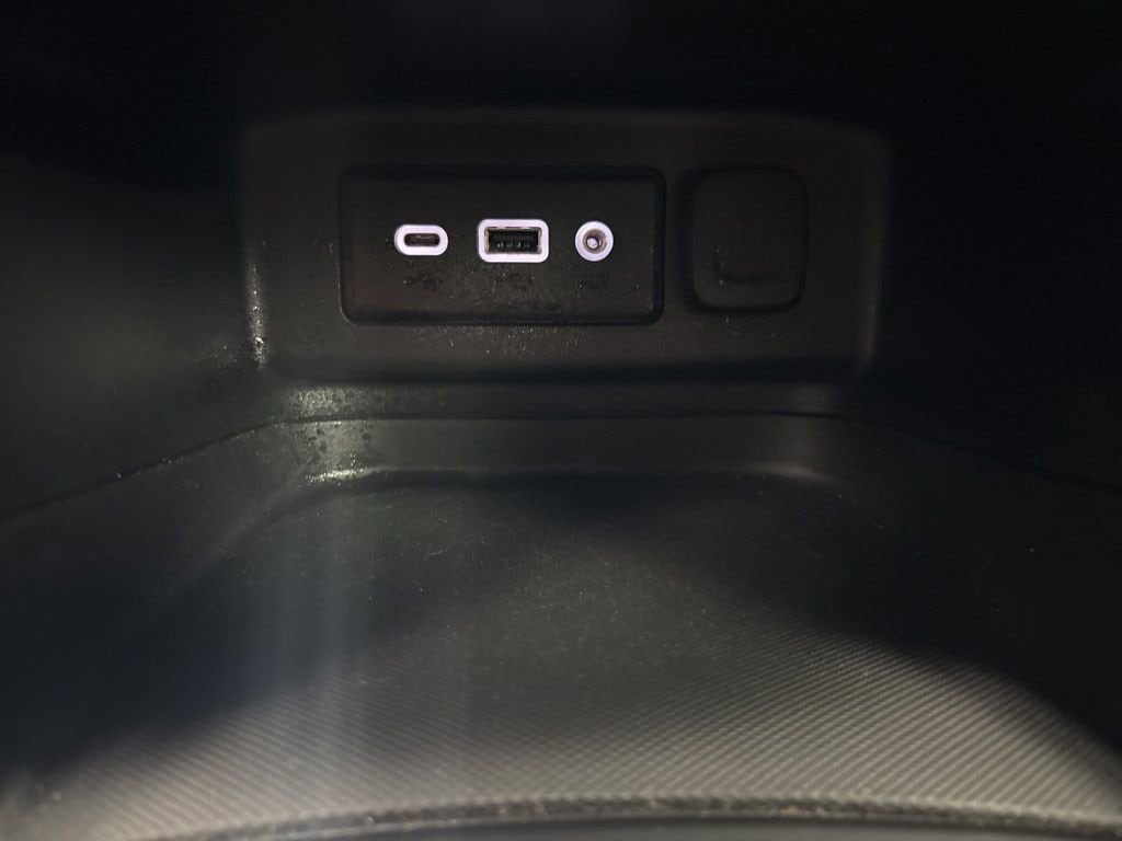 2024 Chevrolet Equinox LT - Photo 28