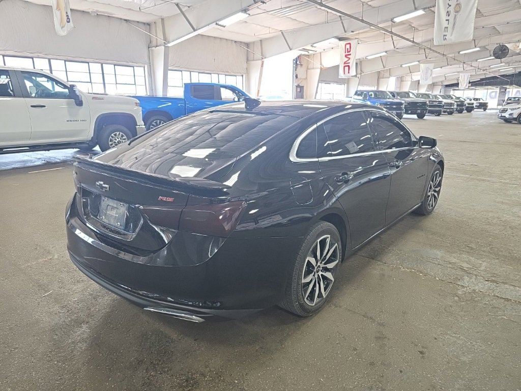2021 Chevrolet Malibu RS photo 3