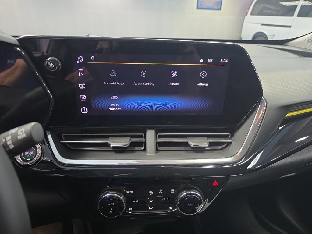2025 Chevrolet Trax Activ - Photo 24