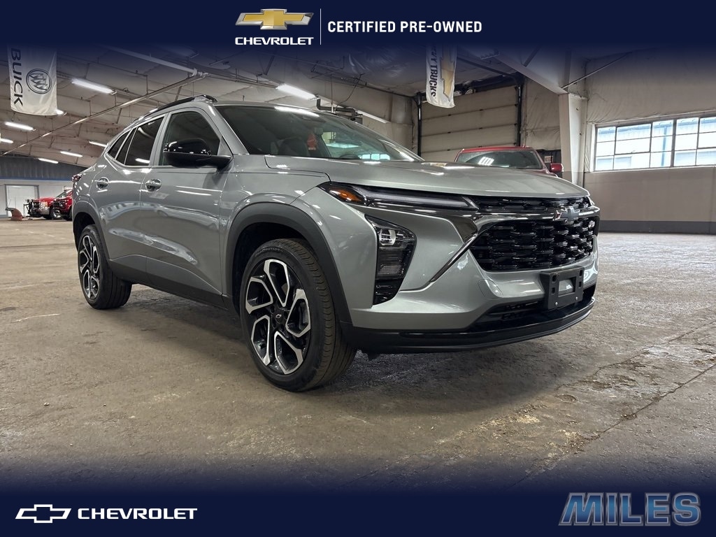 2025 Chevrolet Trax RS