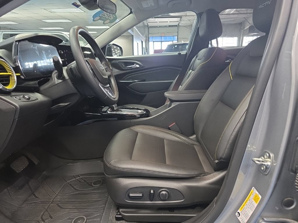 2025 Chevrolet Trax Activ - Photo 21