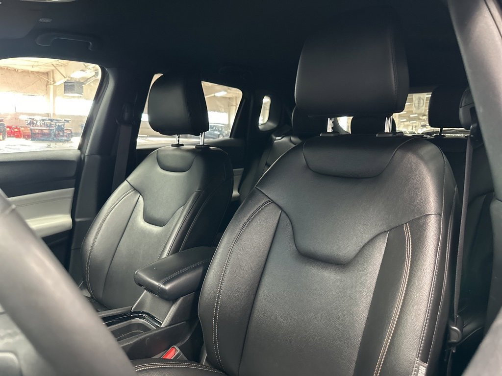 2024 Jeep Compass Limited photo 4