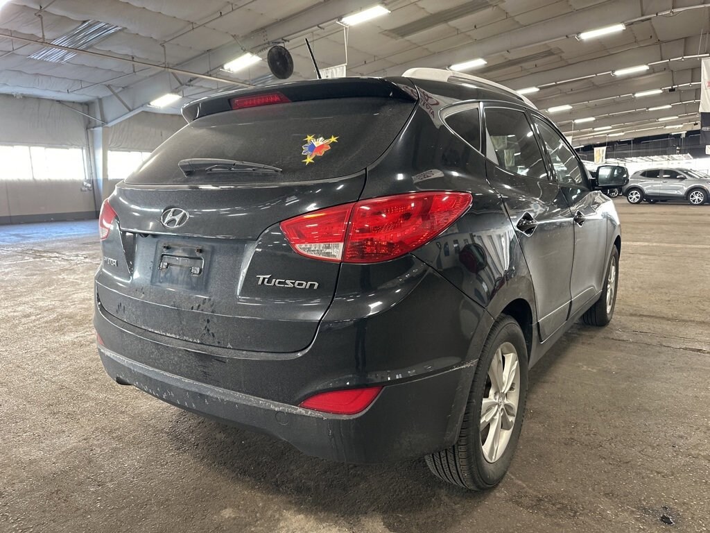 Used 2011 Hyundai Tucson GLS SUV