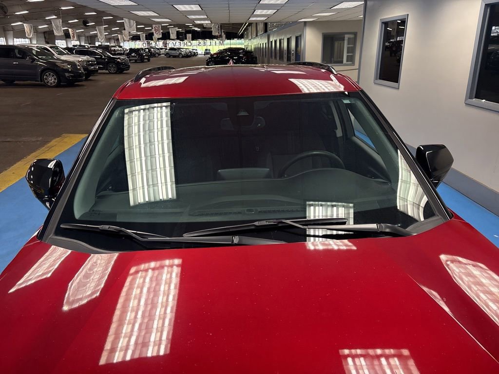 View vehicle photo 2