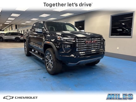 2023 GMC Canyon Denali Truck Crew Cab