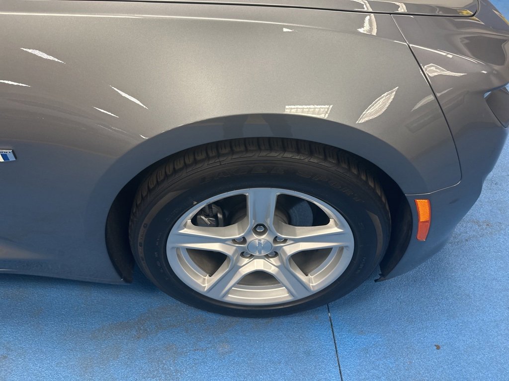 2020 Chevrolet Camaro 3LT photo 3