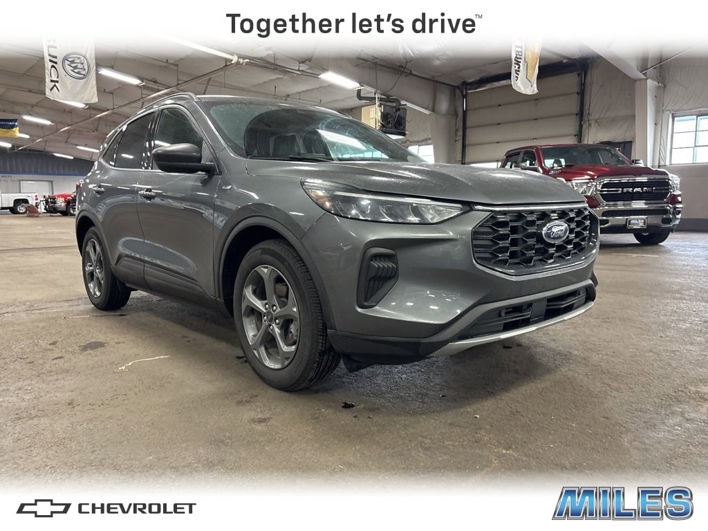 2025 Ford Escape ST-Line