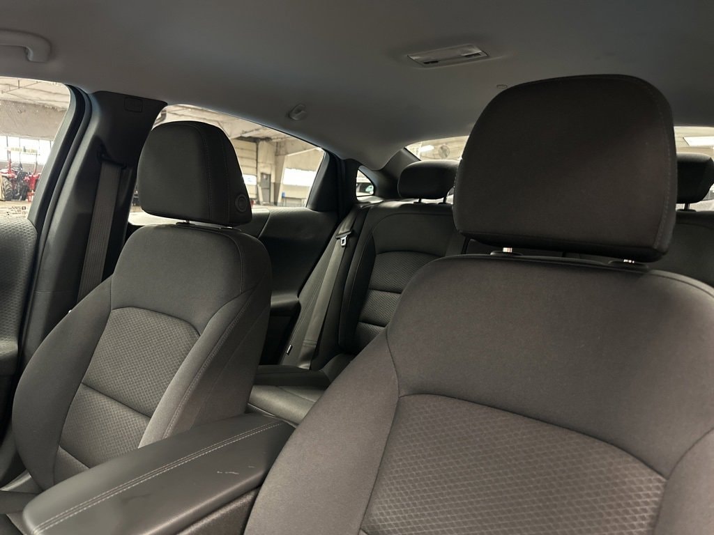 Used 2025 Chevrolet Malibu 1LT Sedan