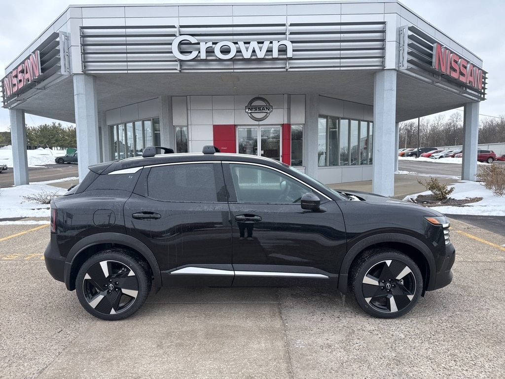 New 2026 Nissan Kicks SR SUV