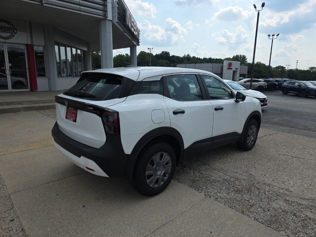 2026 Nissan KICKS S - Photo 3