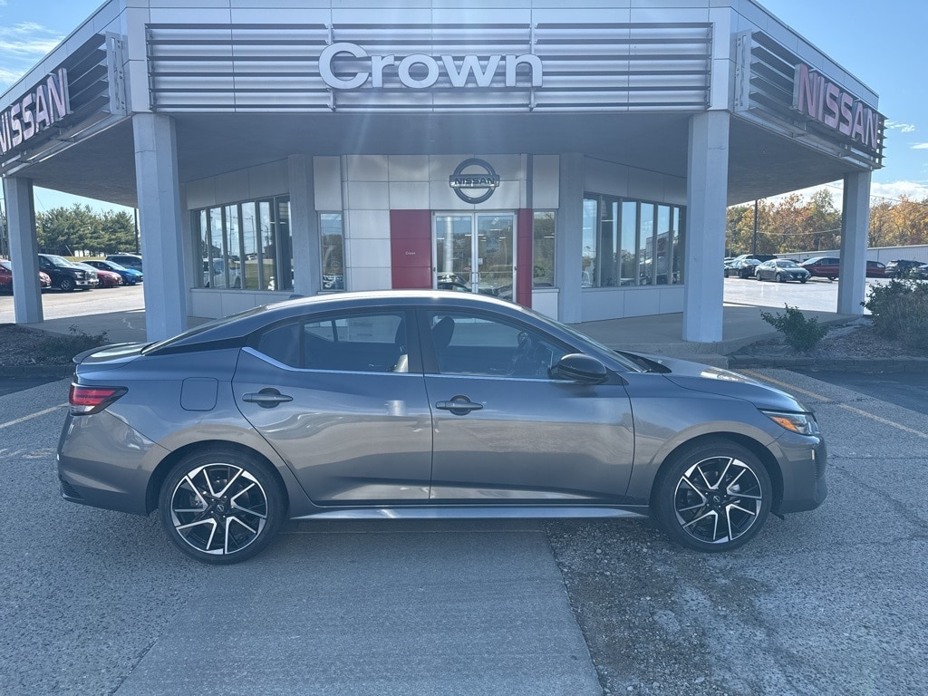 New 2025 Nissan Sentra SR Sedan