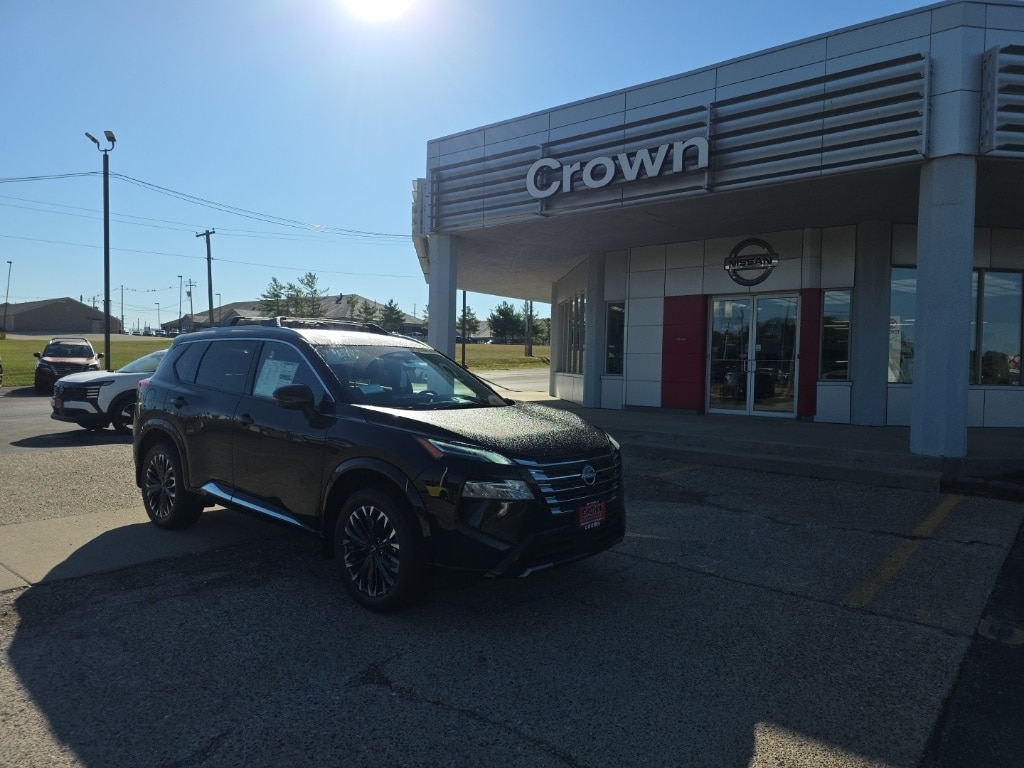 2026 Nissan Rogue Platinum's photo